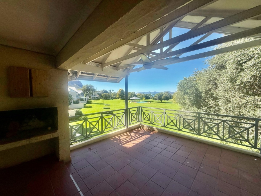 3 Bedroom Property for Sale in Caribbean Beach Club North West